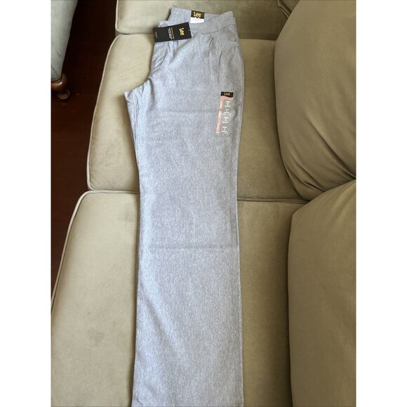 Lee Women's Size 8 Short Gray Straight Mid Rise Pants - Picture 2 of 4